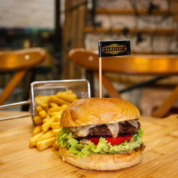 Detalji iz ćevabdžinice Sarajlić Bugojno